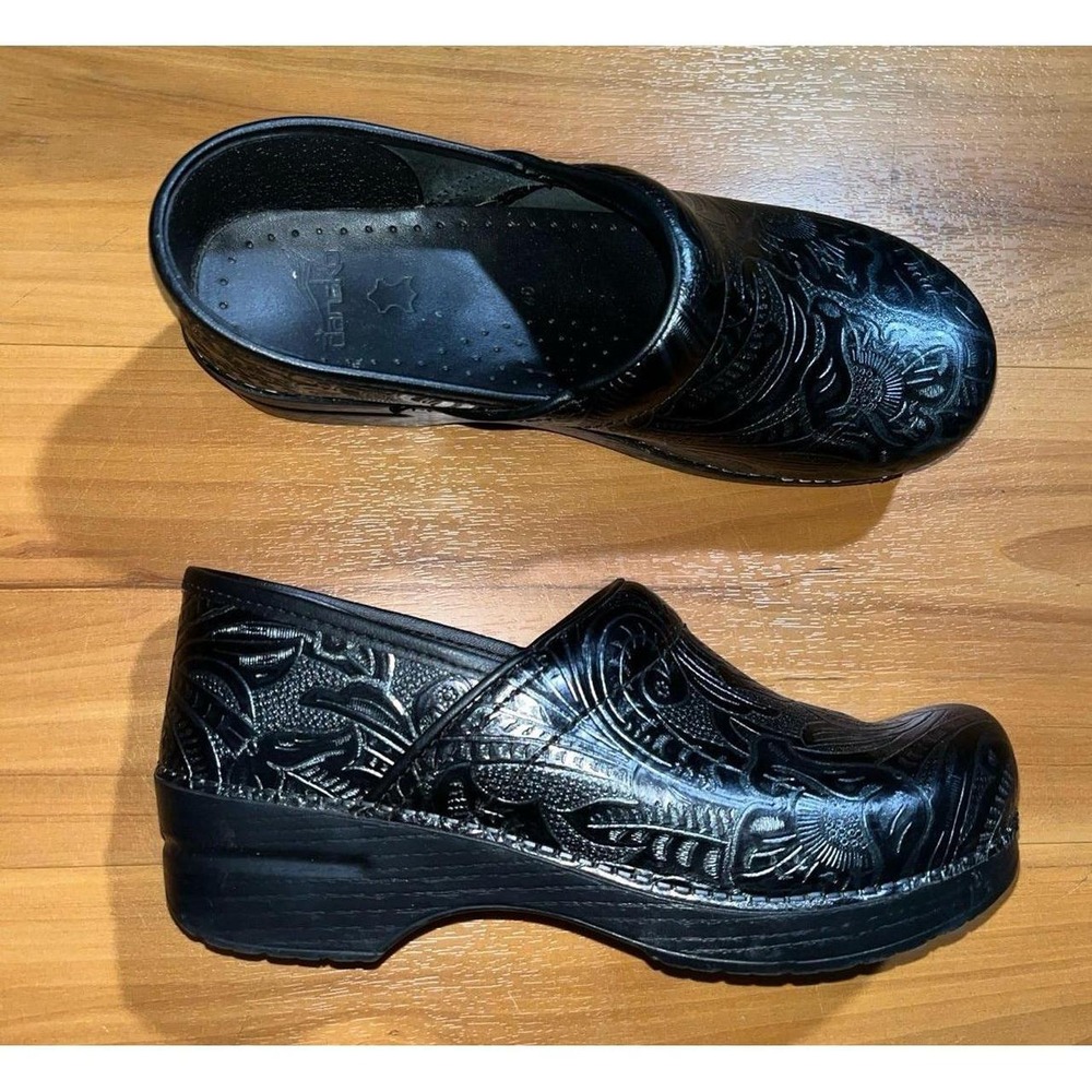 Womens Dansko Floral Nursing Work Medical Black Embossed Clogs Shoes